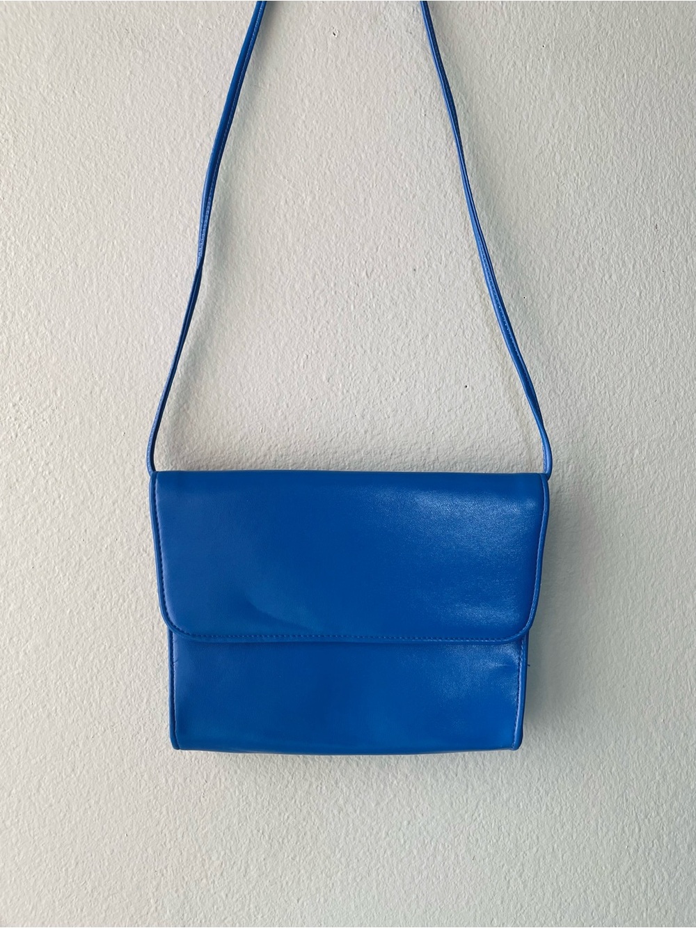 🌱5/$25🌱 Vintage 80s 90s Cobalt Blue Faux Leather Shoulder Bag Purse